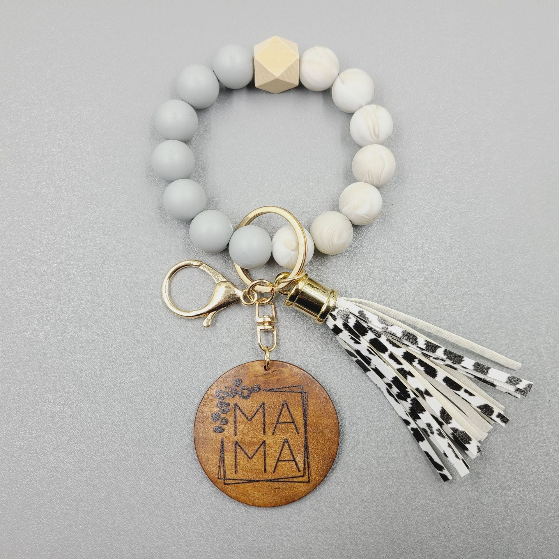 Wholesale 5pcs/pack MAMA Wooden Brand Cow Pattern Silicone Beaded Wrist Keychain